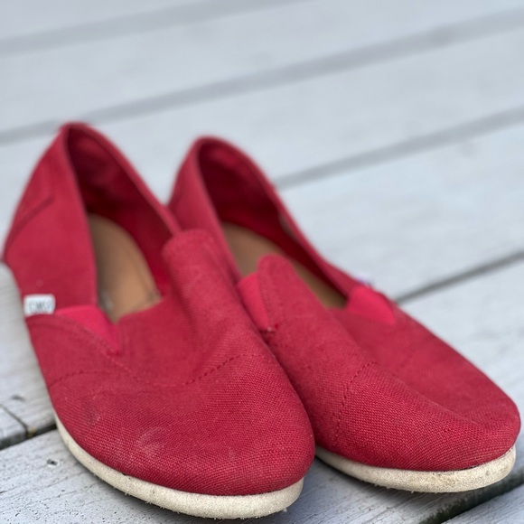 Classic Red Toms size 8.5 - Picture 10 of 11